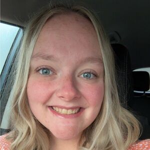 Meet your Posher, Macy